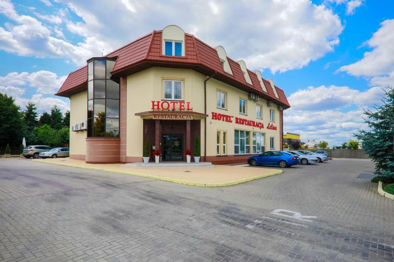 Hotel Restauracja Leliwa Przeworsk Exterior foto